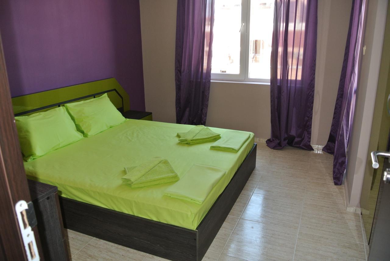 St. Sofia Apartments - Official Rental Pantai Sunny Bagian luar foto